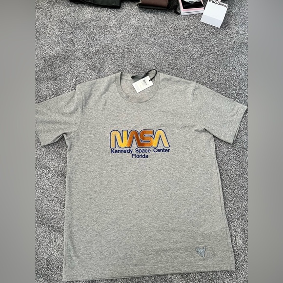 COACH NASA T-SHIRT MEDIUM GREY NEW - Picture 6 of 8